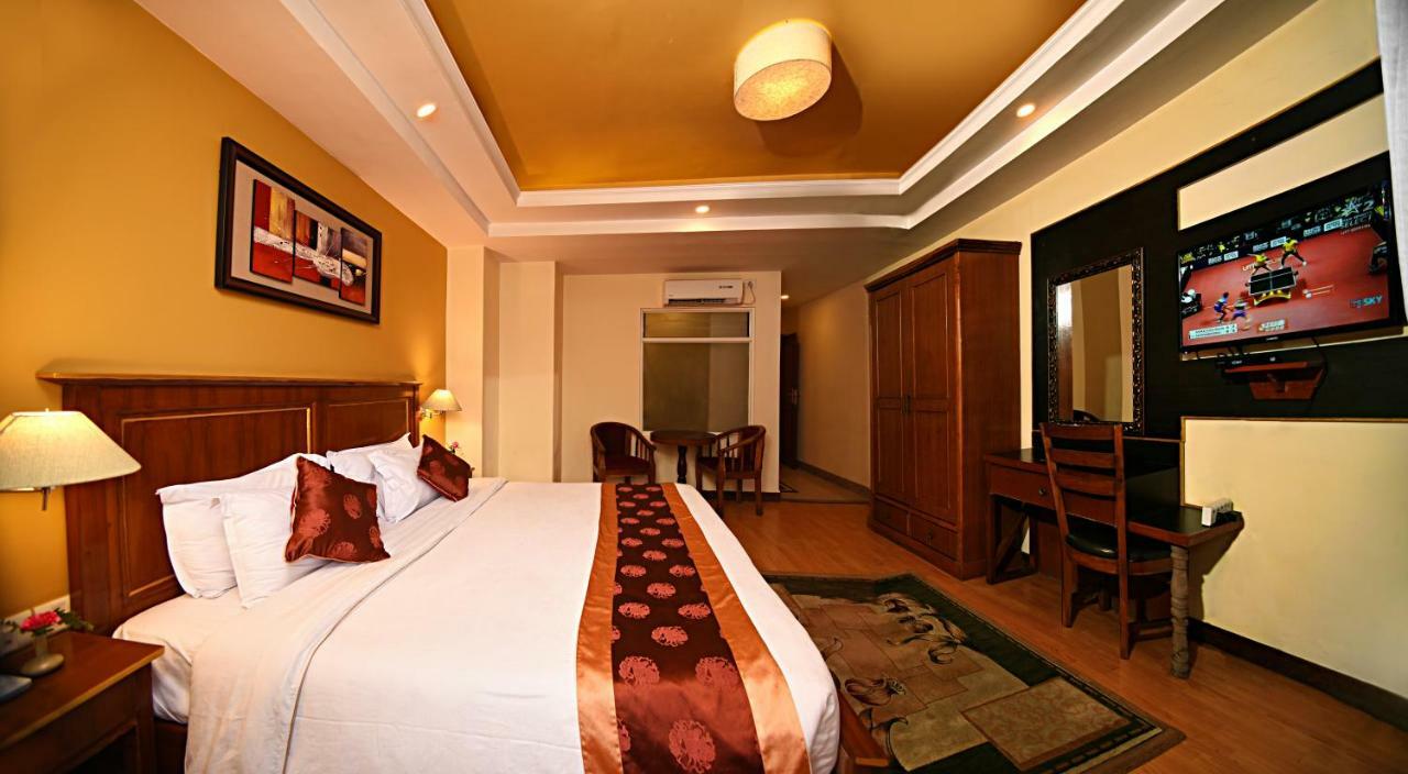 Dom Himalaya Hotel Kathmandu Ngoại thất bức ảnh