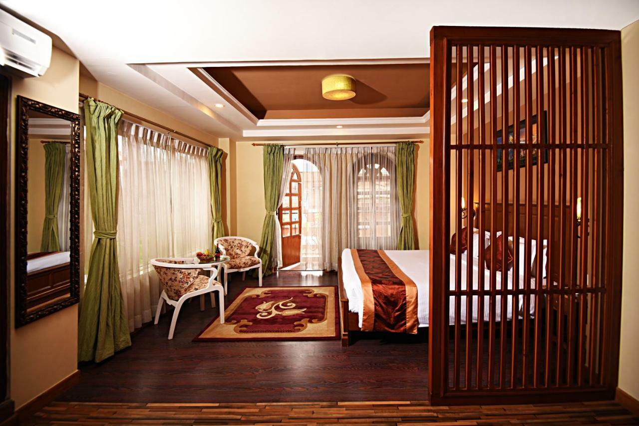 Dom Himalaya Hotel Kathmandu Ngoại thất bức ảnh