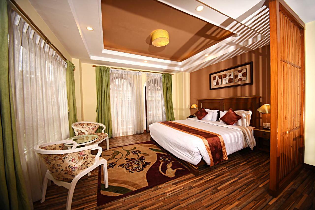 Dom Himalaya Hotel Kathmandu Ngoại thất bức ảnh