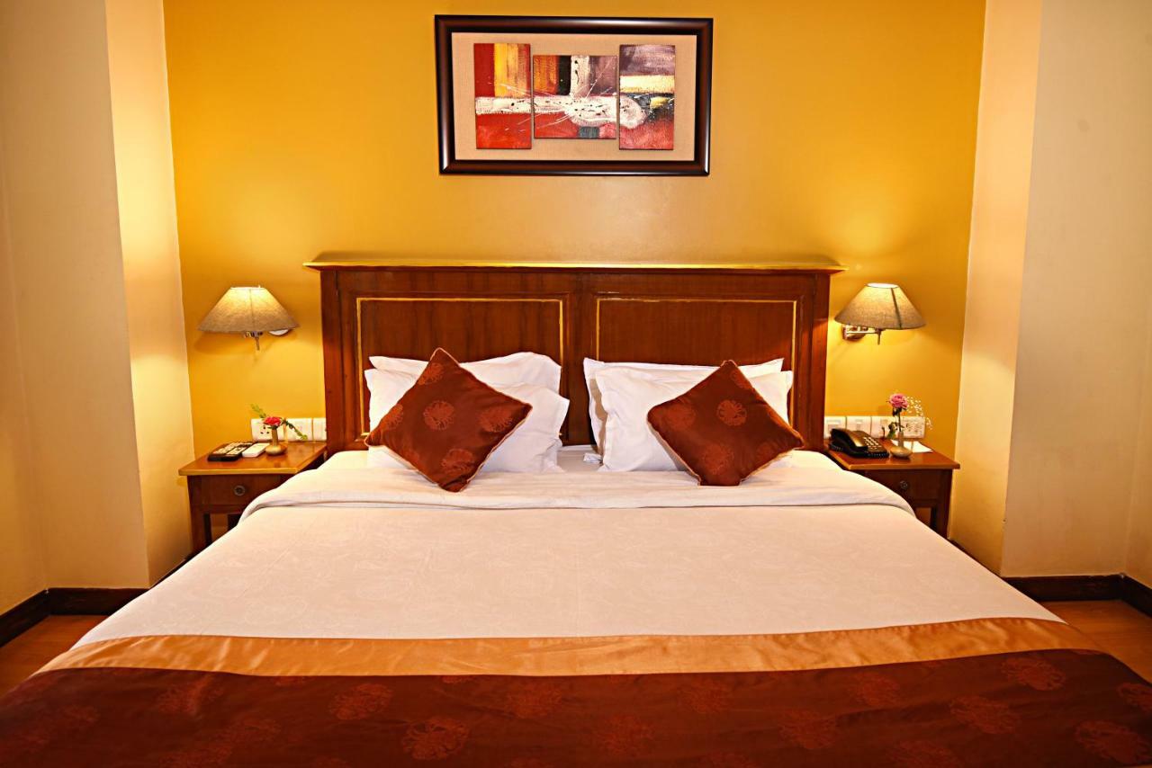 Dom Himalaya Hotel Kathmandu Ngoại thất bức ảnh
