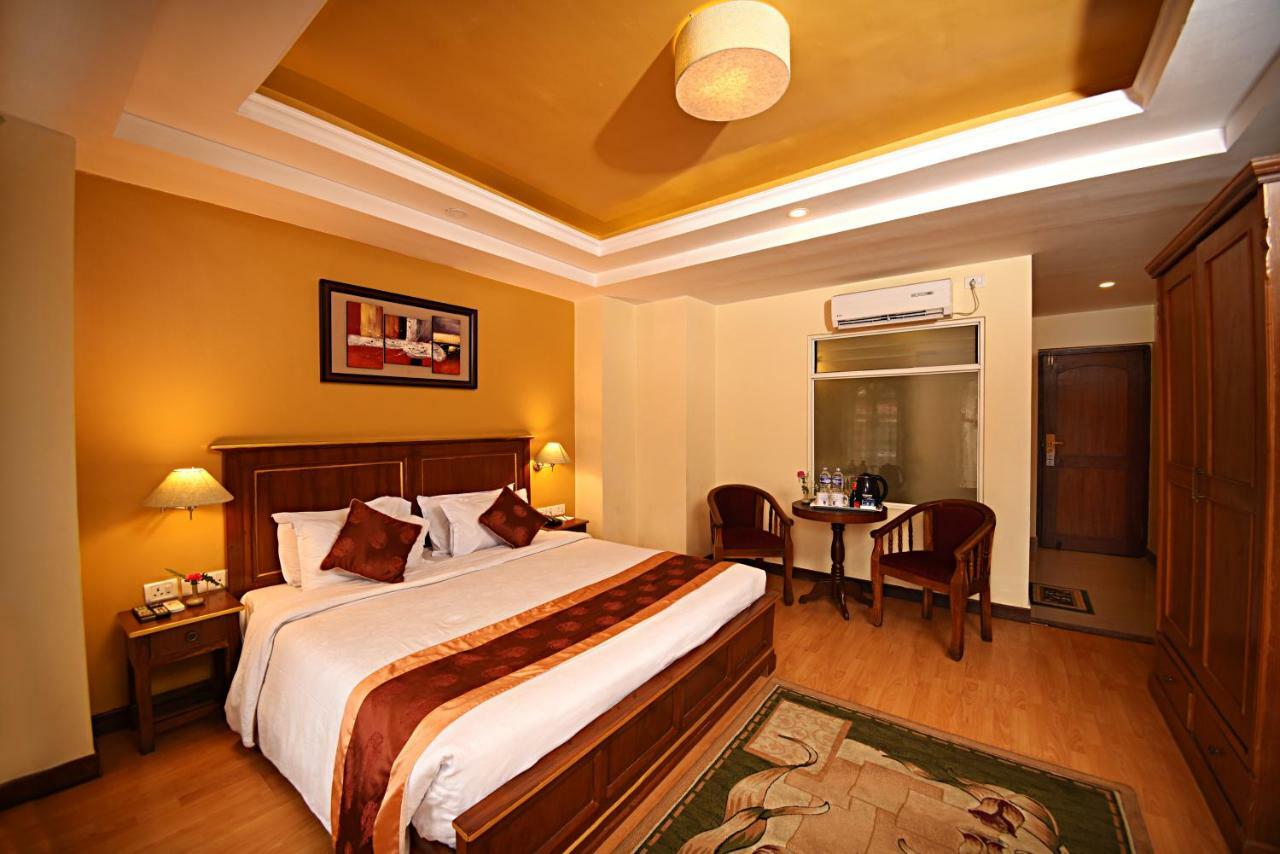 Dom Himalaya Hotel Kathmandu Ngoại thất bức ảnh