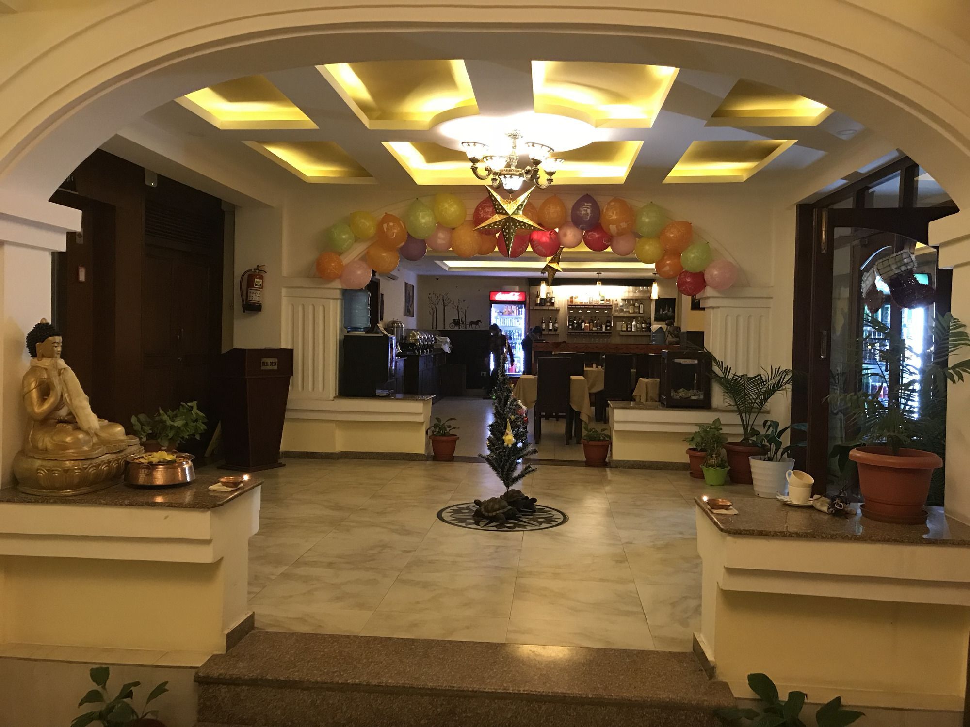 Dom Himalaya Hotel Kathmandu Ngoại thất bức ảnh